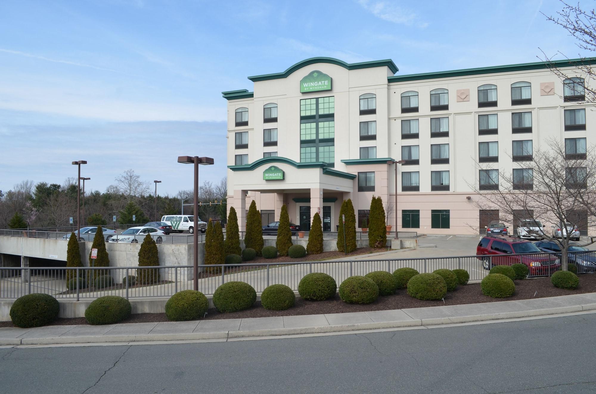 Wingate By Wyndham Richmond Short Pump Hotel Exterior photo